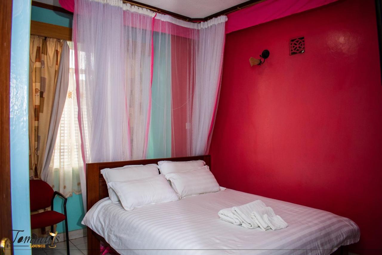 Tommy'S Airport Lounge Hotel Syokimau ภายนอก รูปภาพ