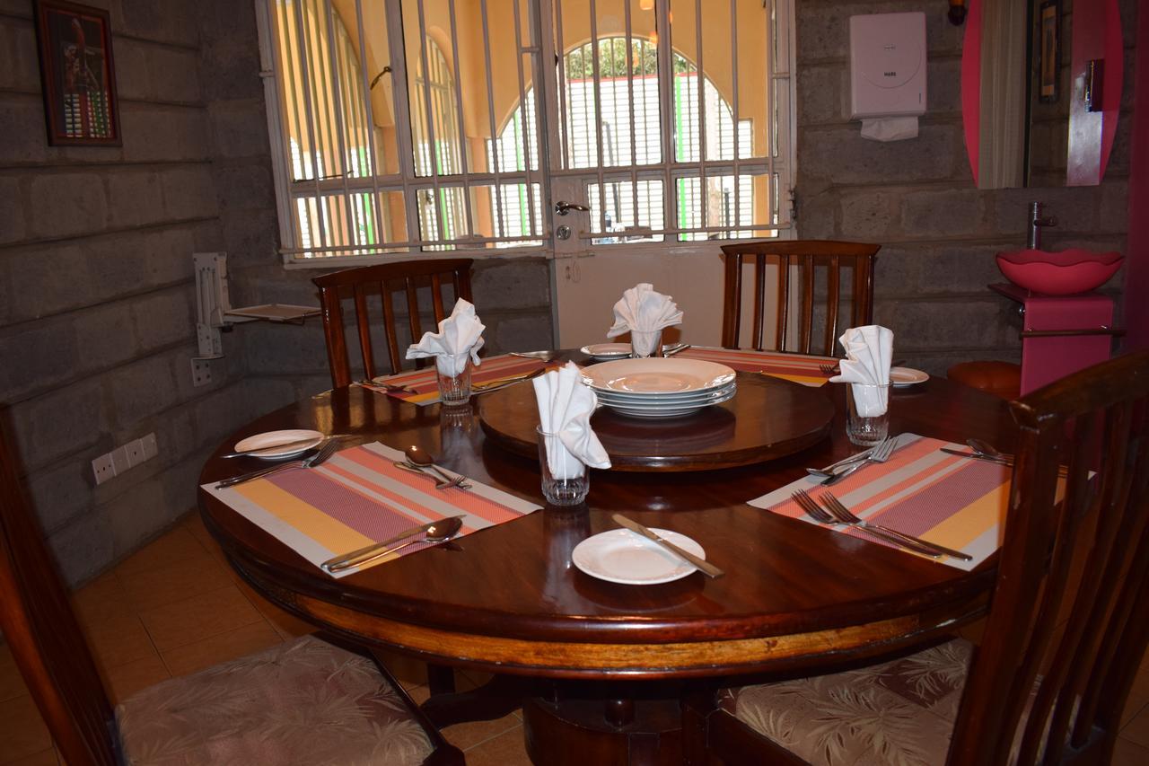 Tommy'S Airport Lounge Hotel Syokimau ภายนอก รูปภาพ